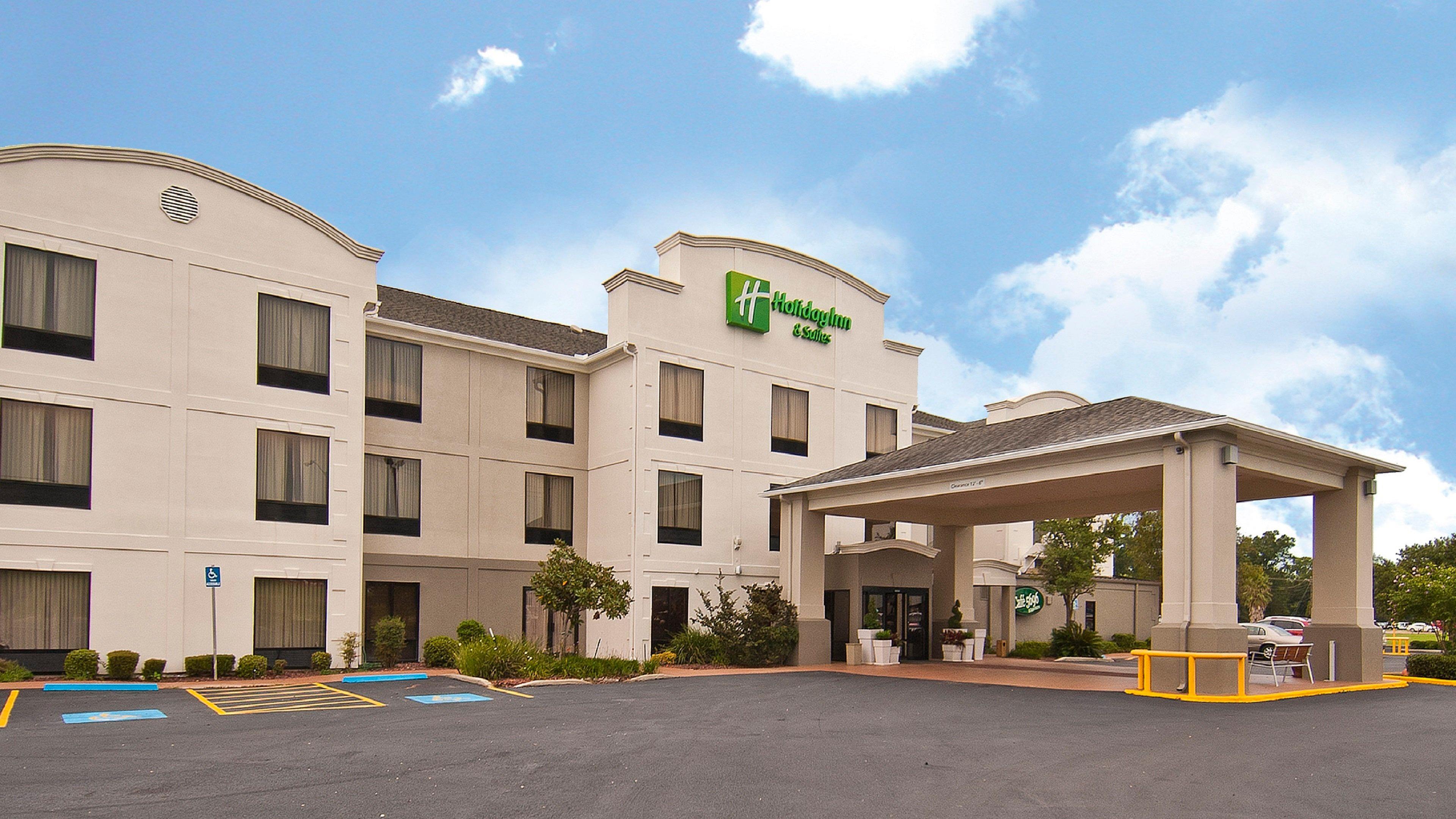 Holiday Inn Express & Suites Opelousas, An Ihg Hotel Exterior photo